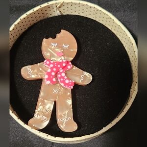 ErstWilder Gingerbread Brooch